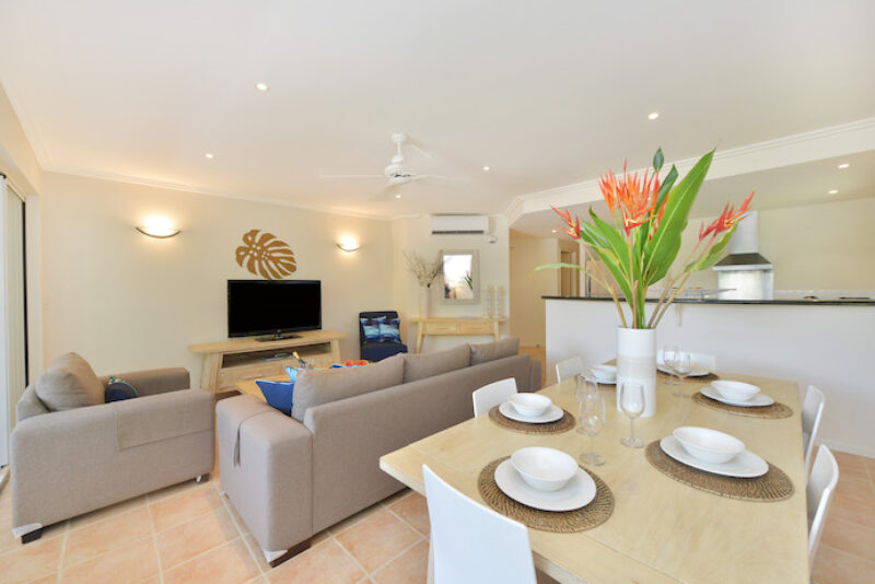 cayman-villas-port-douglas-inside-accommodation-self-contained-apartments